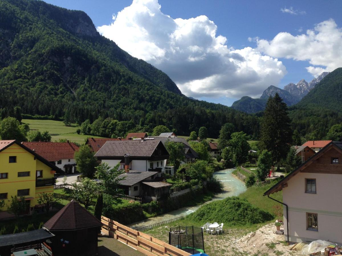 Aparthotel Pr' Jakapc' Mojstrana Exterior foto