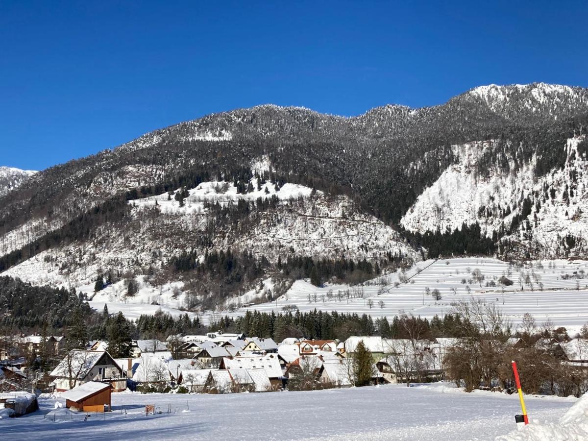 Aparthotel Pr' Jakapc' Mojstrana Exterior foto