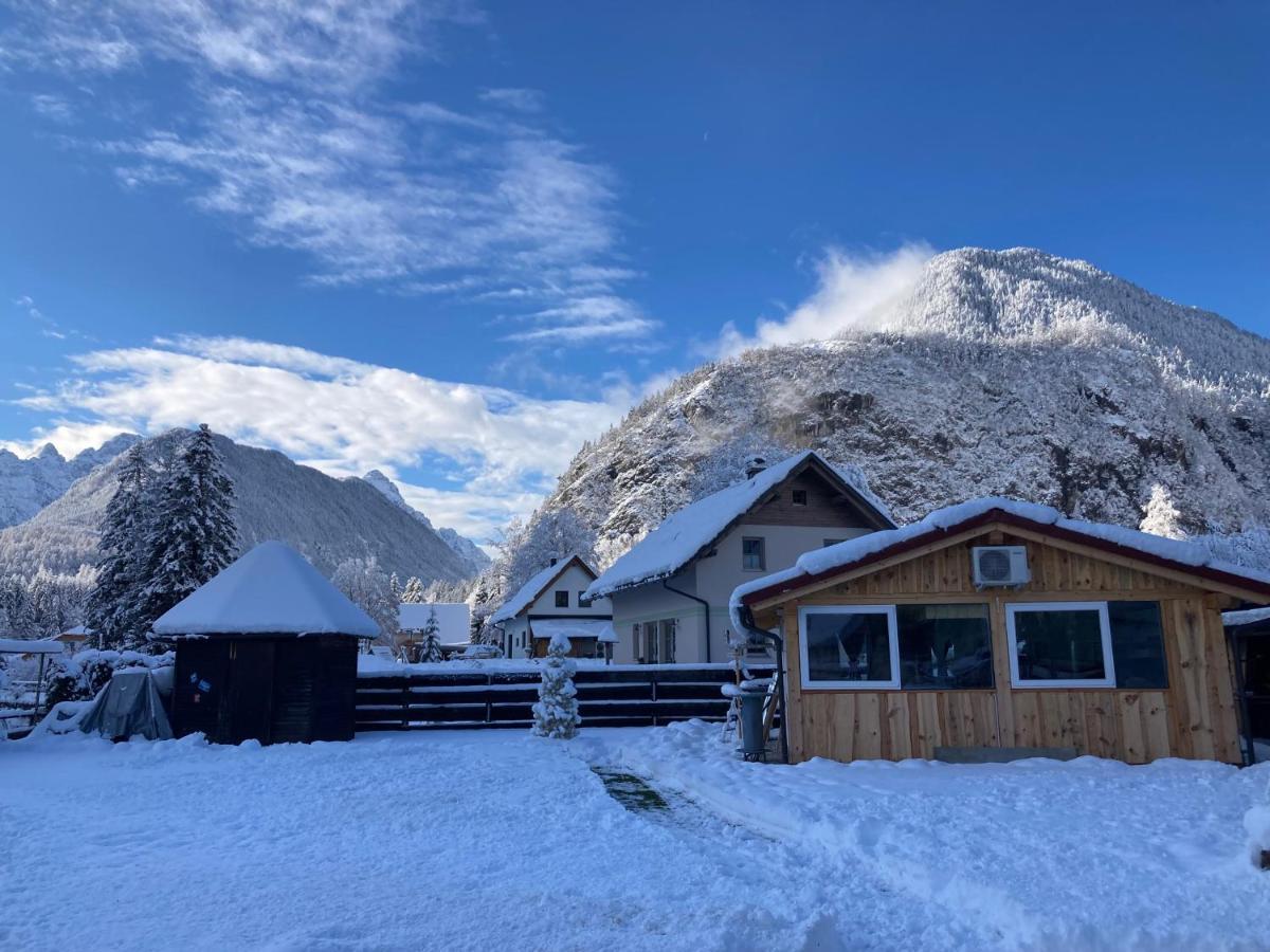 Aparthotel Pr' Jakapc' Mojstrana Exterior foto