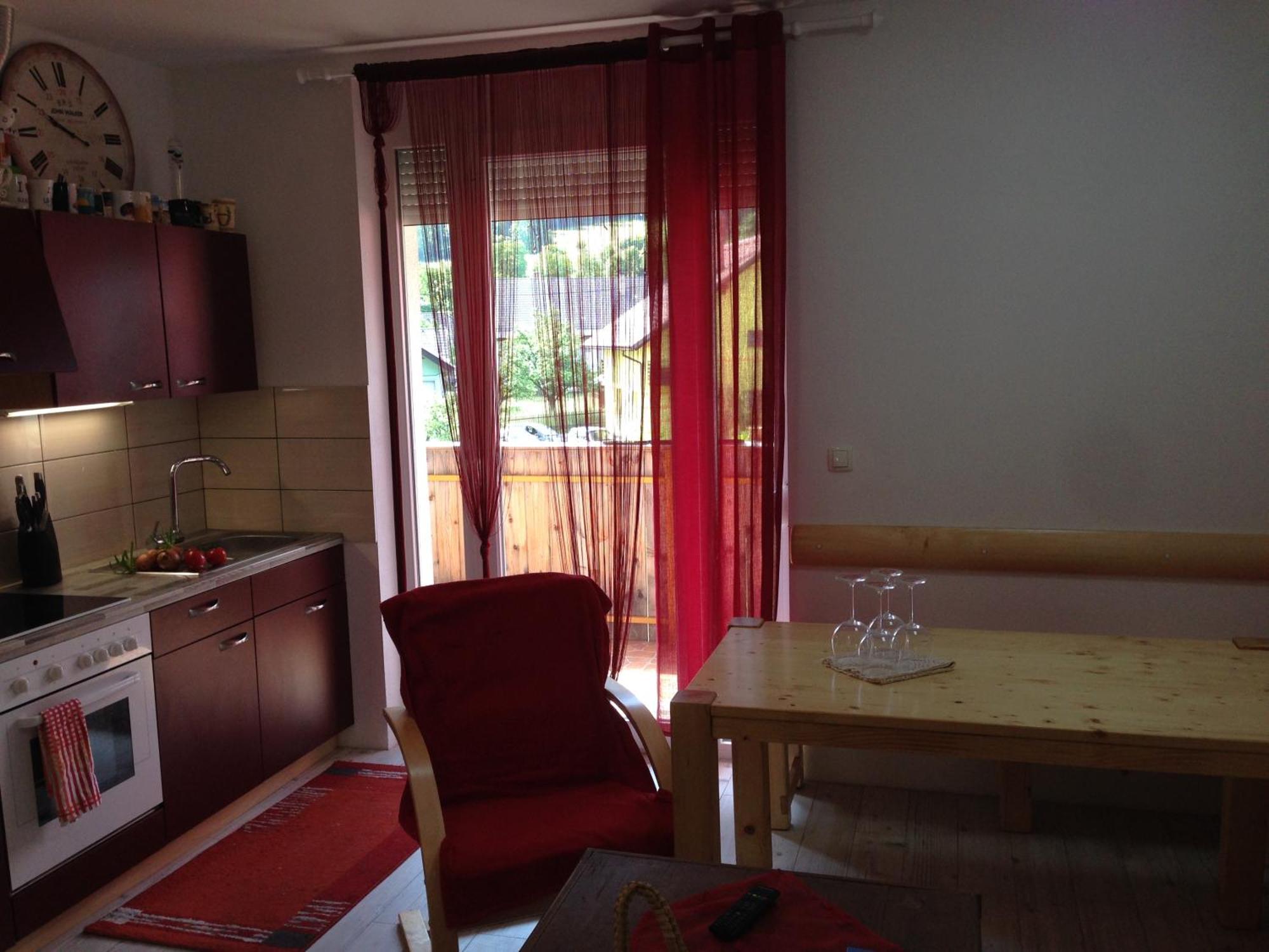 Aparthotel Pr' Jakapc' Mojstrana Zimmer foto